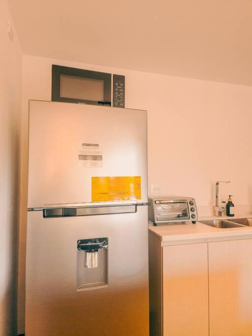 Entire Beautiful Condo With Rooftop Pool And Gym San Salvador Exterior foto